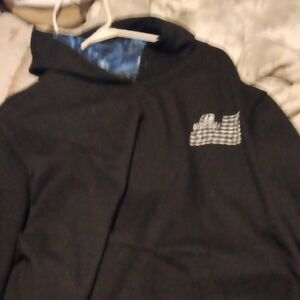 Mossy Oak Black Sweater with Blue Lining